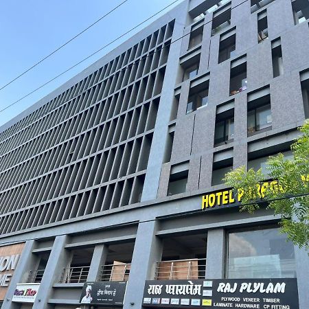 Hotel Paramount Villa Gandhinagar Dış mekan fotoğraf