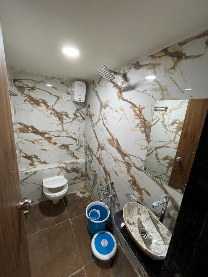 Hotel Paramount Villa Gandhinagar Dış mekan fotoğraf