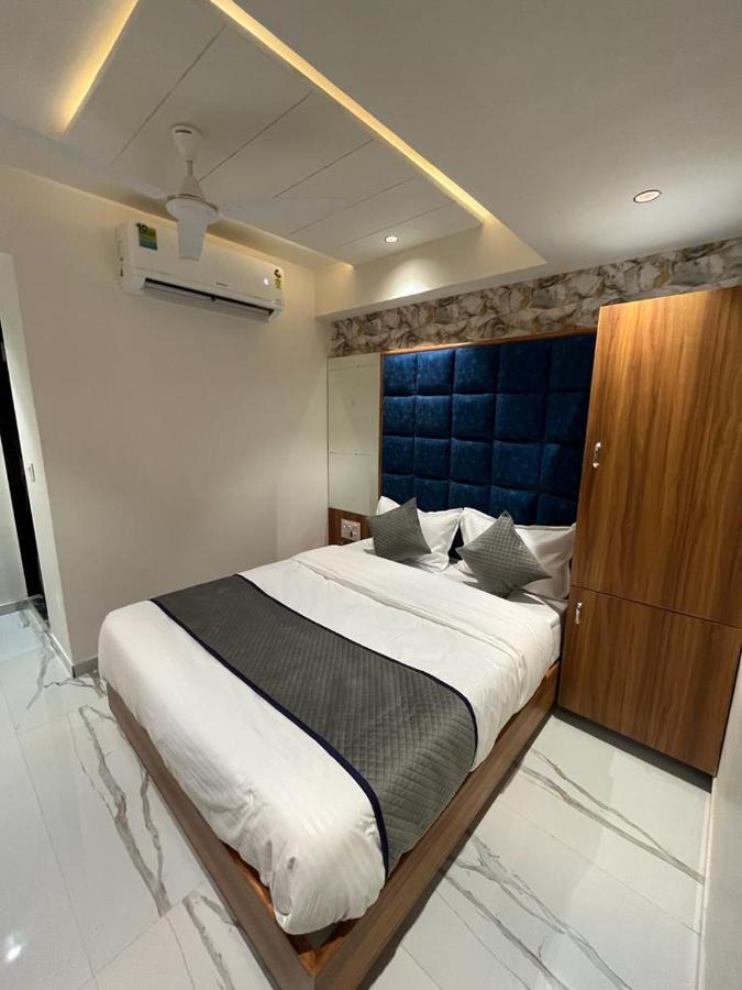 Hotel Paramount Villa Gandhinagar Dış mekan fotoğraf