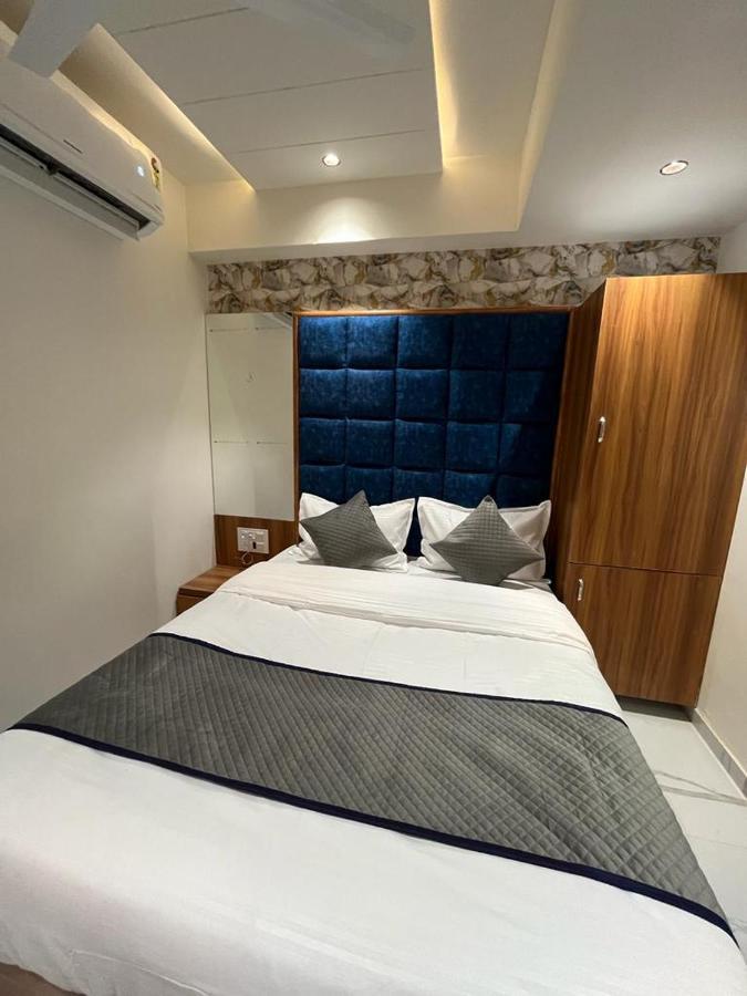 Hotel Paramount Villa Gandhinagar Dış mekan fotoğraf